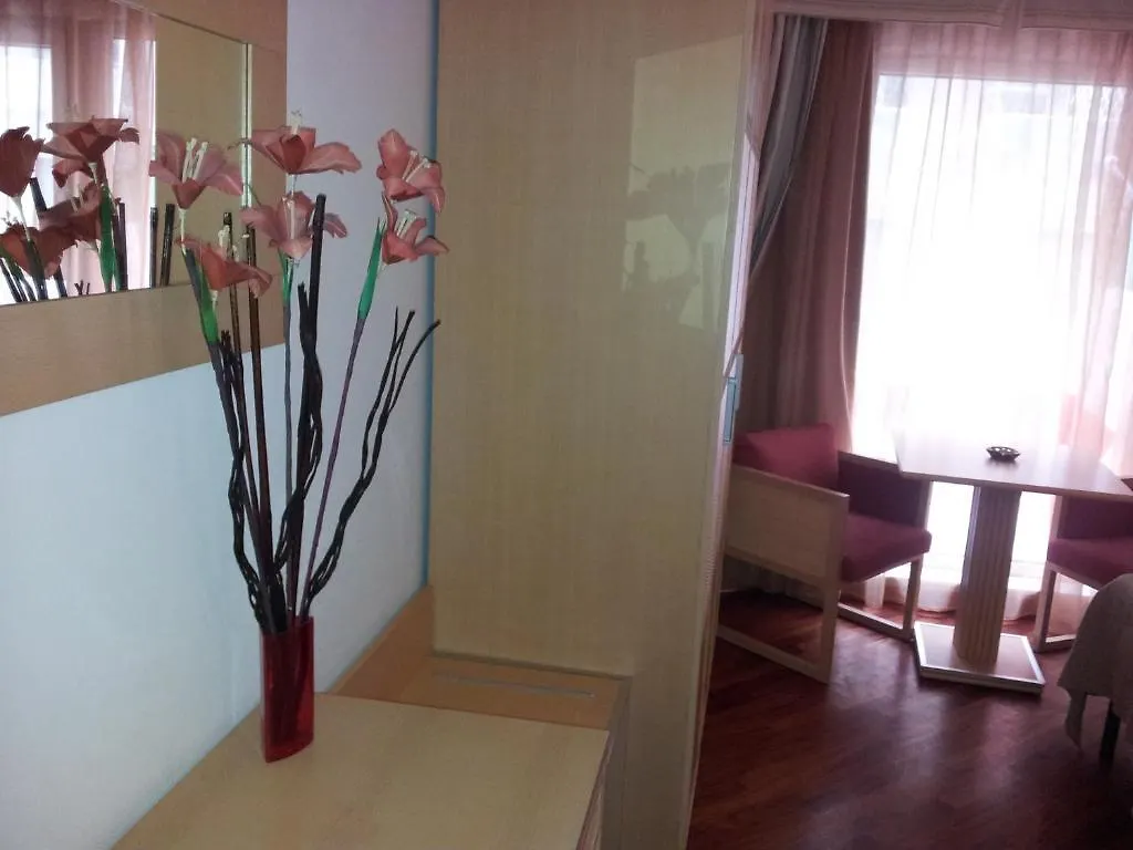 Catania Crossing B&B - Rooms & Comforts