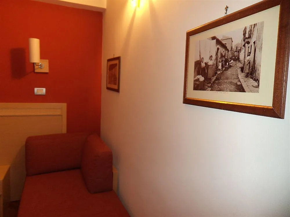 Catania Crossing B&B - Rooms & Comforts Bed & Breakfast