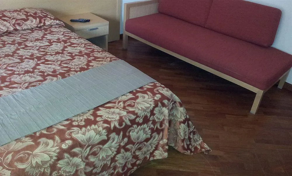 Catania Crossing B&B - Rooms & Comforts Bed & Breakfast