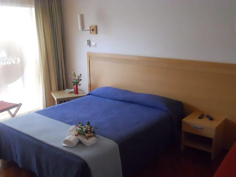 Catania Crossing B&B - Rooms & Comforts Italia