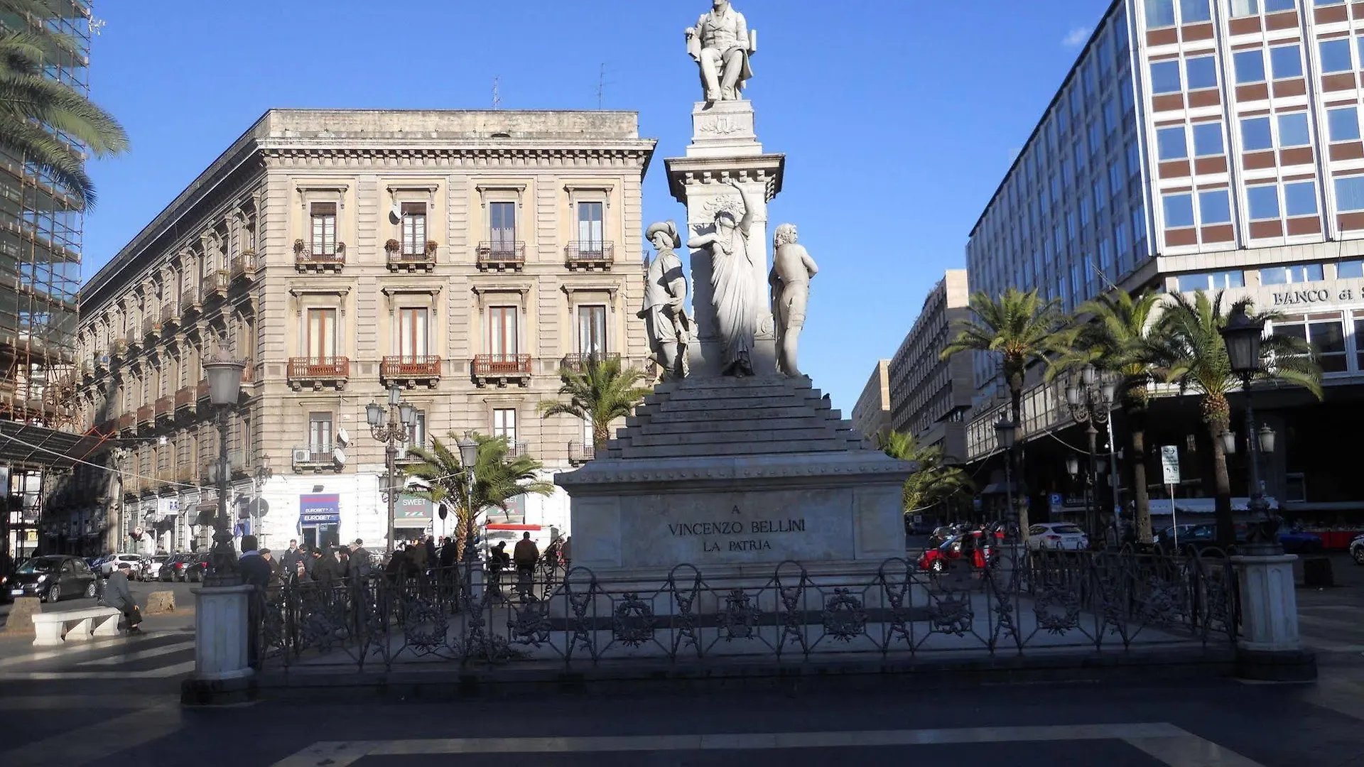 Catania Crossing B&B - Rooms & Comforts 2*,  Italia