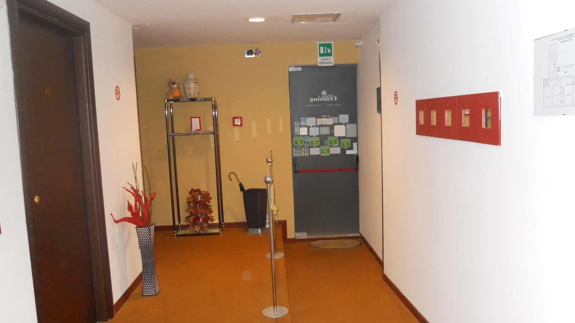 ** Bed & Breakfast Catania Crossing B&B - Rooms & Comforts Italia