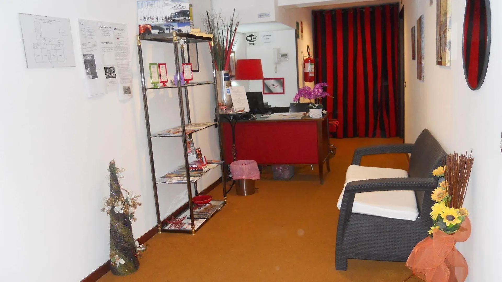 Bed & Breakfast Catania Crossing B&B - Rooms & Comforts