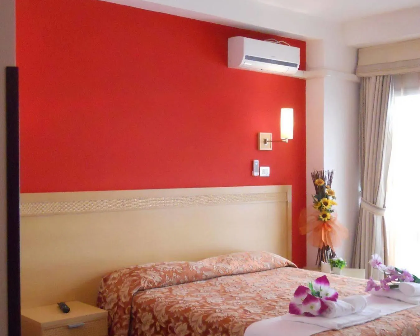 Catania Crossing B&B - Rooms & Comforts 2*,