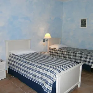 https://affittacamere-sansina.it-tuscanyhotel.com